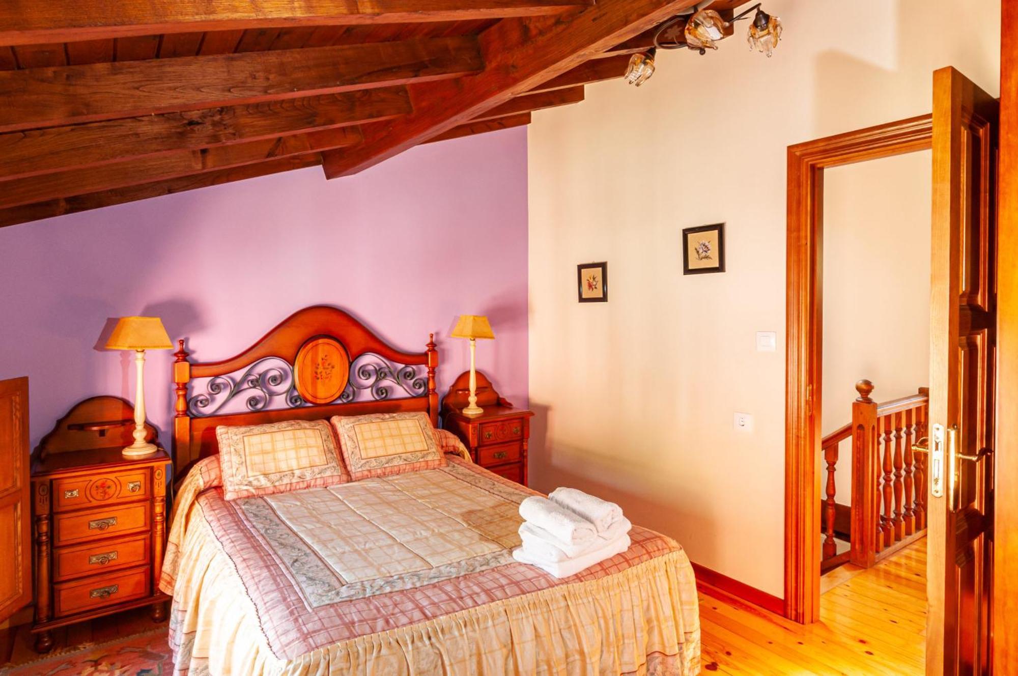 Casa Rural La Regoria Carrena de Cabrales Exteriör bild