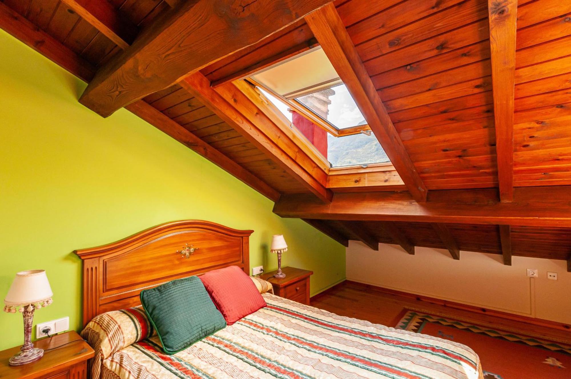 Casa Rural La Regoria Carrena de Cabrales Exteriör bild