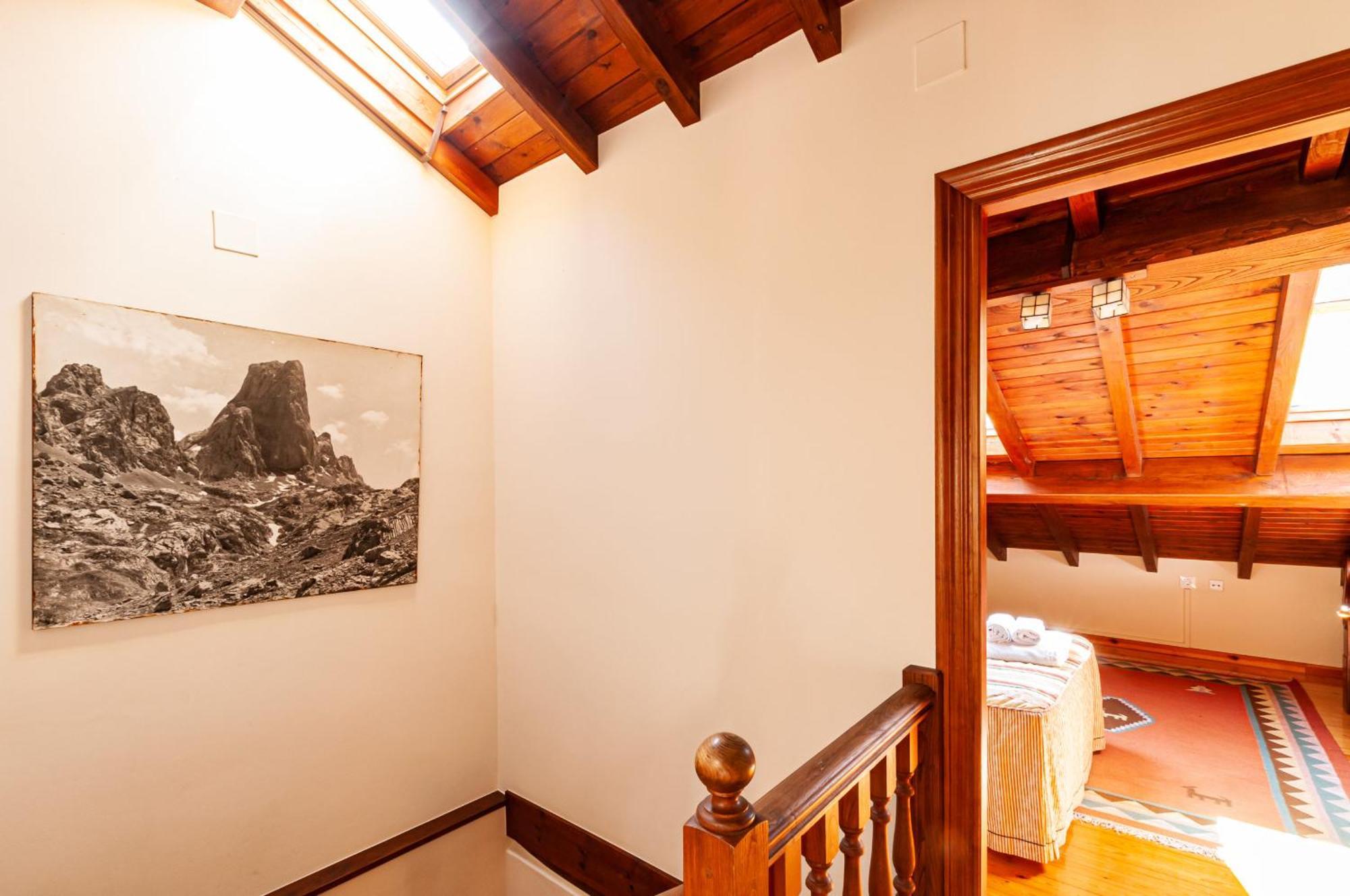 Casa Rural La Regoria Carrena de Cabrales Exteriör bild