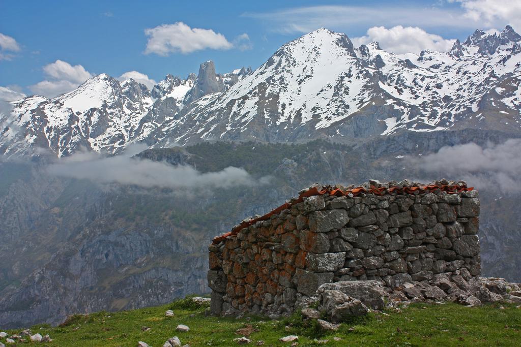 Casa Rural La Regoria Carrena de Cabrales Exteriör bild