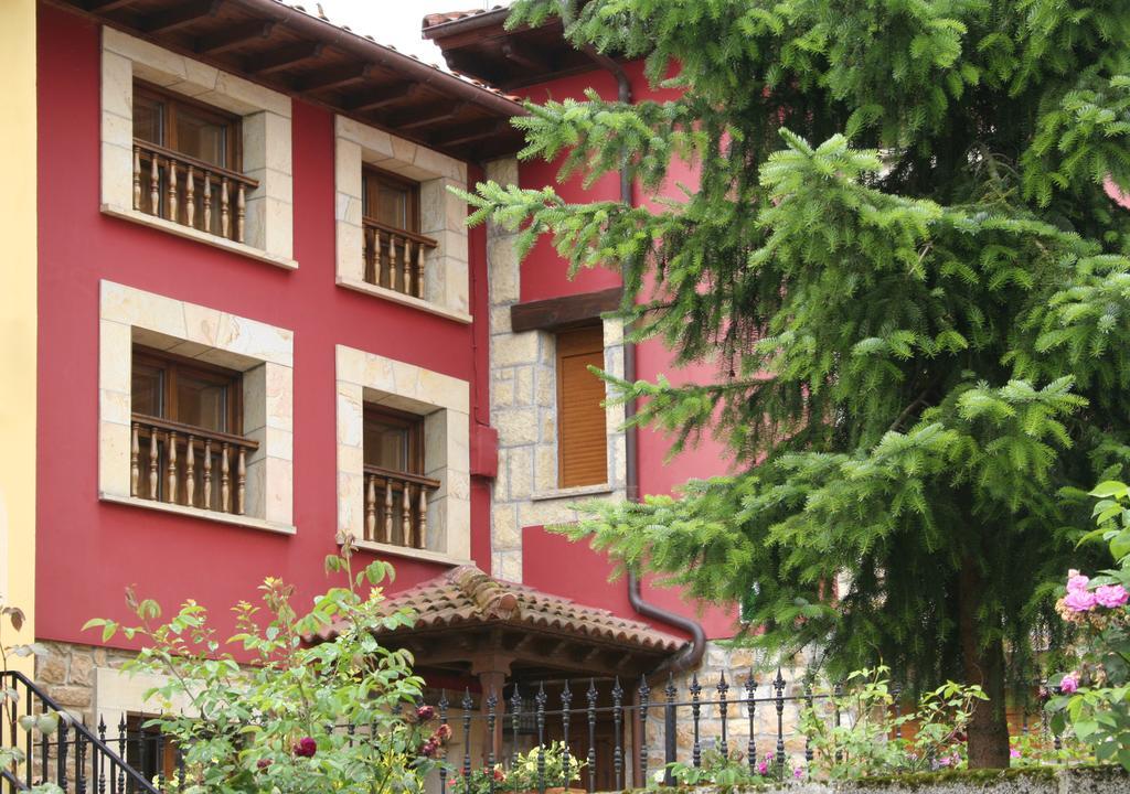 Casa Rural La Regoria Carrena de Cabrales Exteriör bild