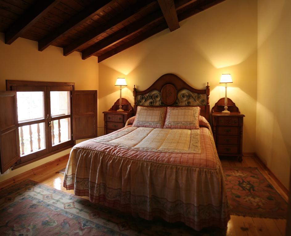 Casa Rural La Regoria Carrena de Cabrales Exteriör bild