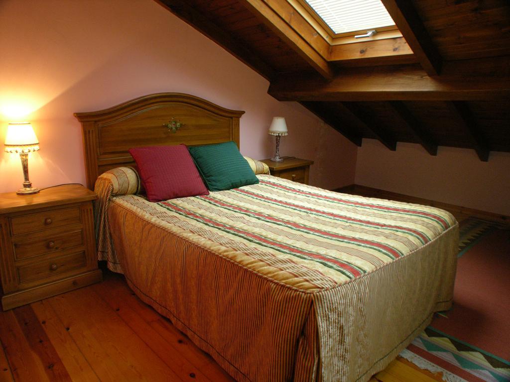 Casa Rural La Regoria Carrena de Cabrales Exteriör bild
