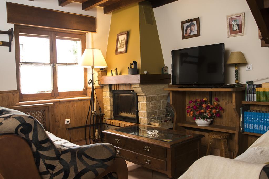 Casa Rural La Regoria Carrena de Cabrales Exteriör bild